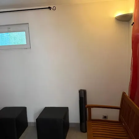 Des 2 Vallons Apartment
